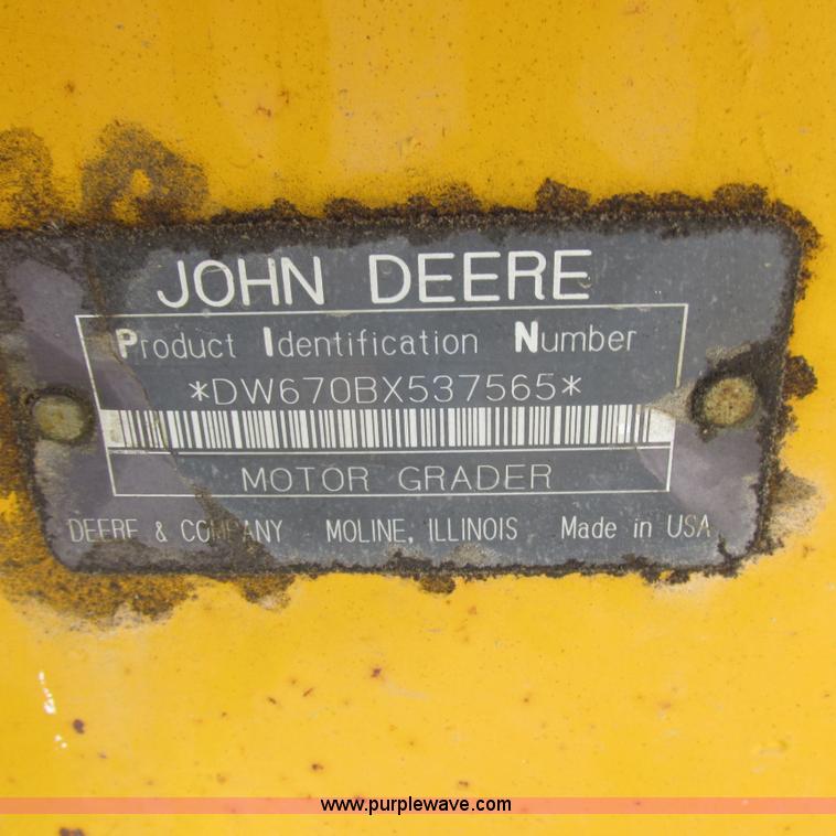 image for item K2158 1992 John Deere 670B motor grader