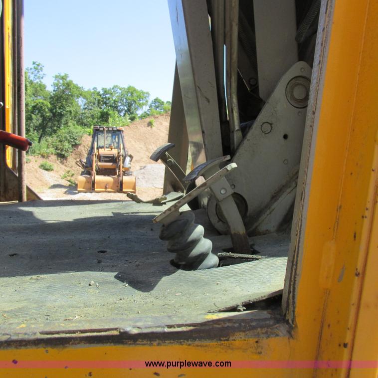 image for item K2158 1992 John Deere 670B motor grader