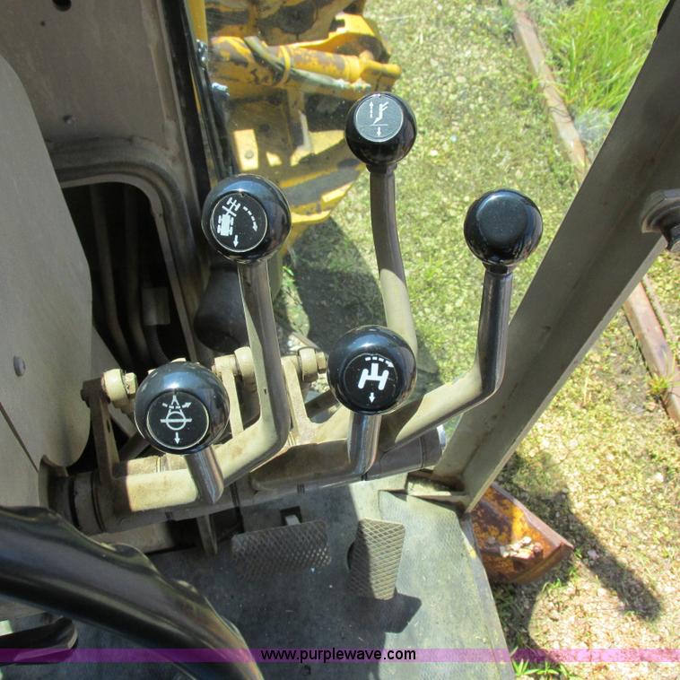 image for item K2158 1992 John Deere 670B motor grader