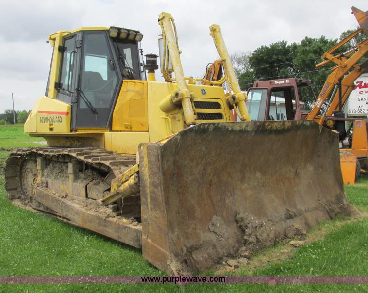 image for item K2171 2000 New Holland DC180 dozer