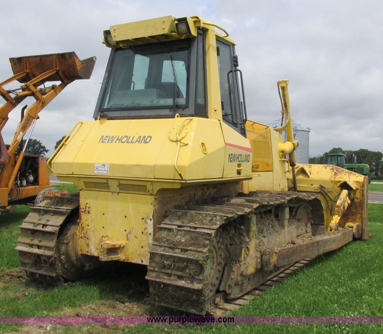 image for item K2171 2000 New Holland DC180 dozer