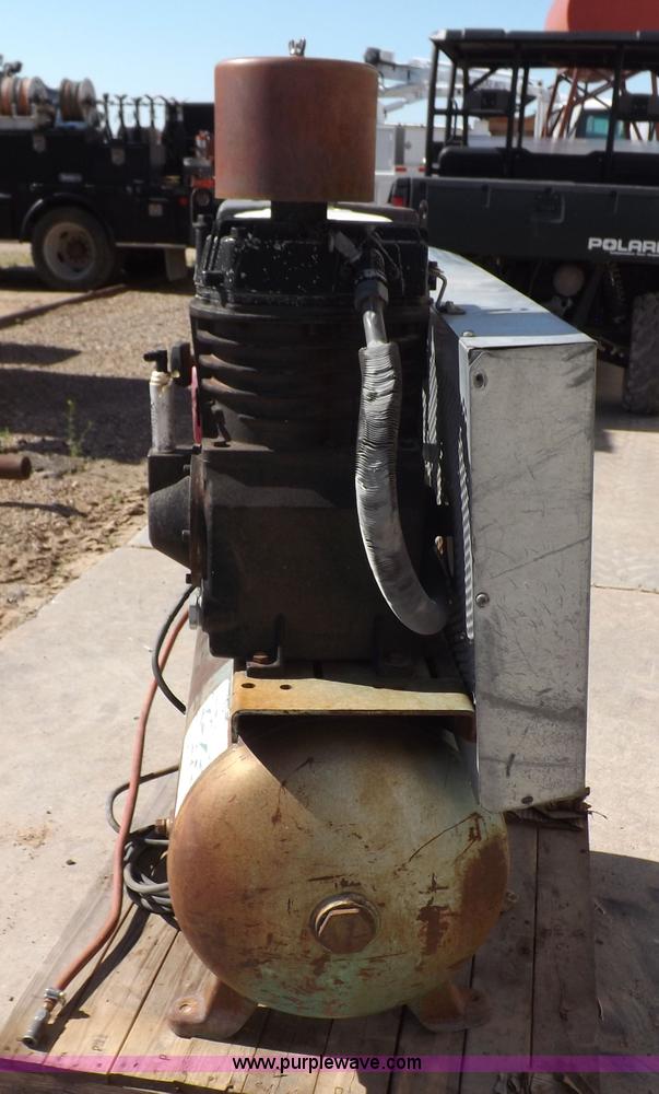 image for item K3961 Grainger air compressor