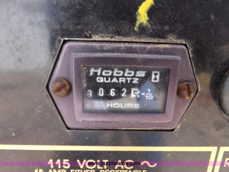image for item K3963 Lincoln Shield-Arc SA-250 welder