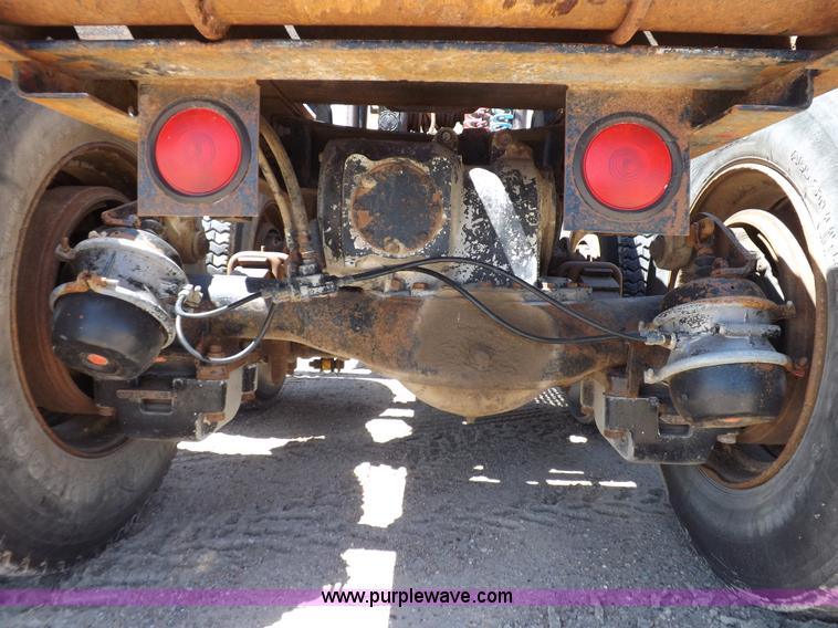 image for item K3965 1972 Mack R semi truck