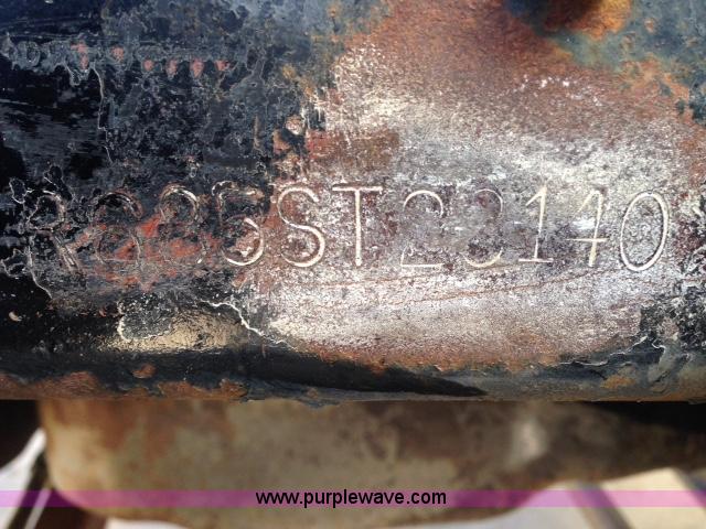 image for item K3965 1972 Mack R semi truck