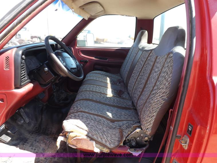 image for item K3966 1995 Dodge Ram 3500 LT service truck