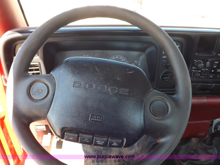 image for item K3966 1995 Dodge Ram 3500 LT service truck