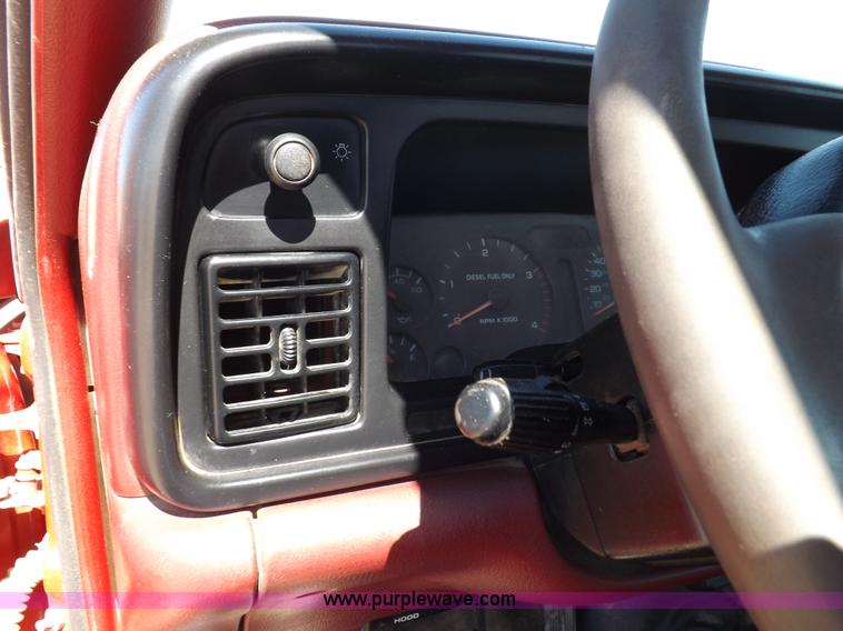 image for item K3966 1995 Dodge Ram 3500 LT service truck