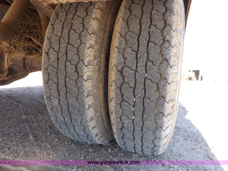 image for item K3966 1995 Dodge Ram 3500 LT service truck