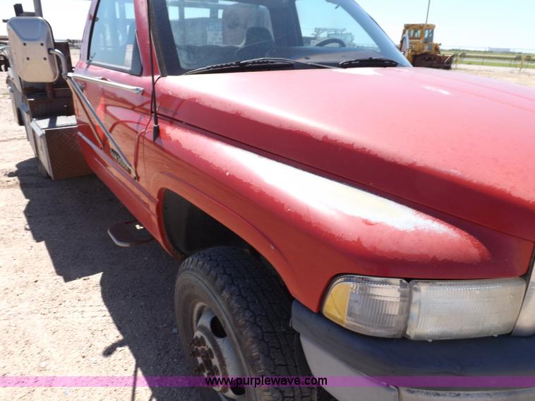 image for item K3966 1995 Dodge Ram 3500 LT service truck