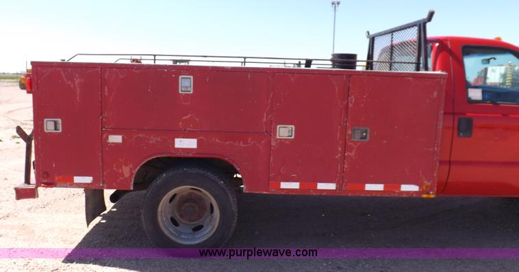 image for item K3967 1999 Ford F550 Super Duty service truck