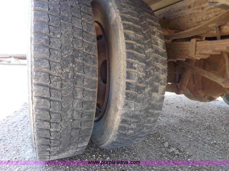 image for item K3967 1999 Ford F550 Super Duty service truck