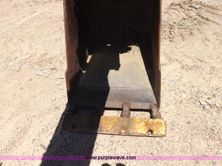 image for item K3968 1997 Caterpillar 416C backhoe