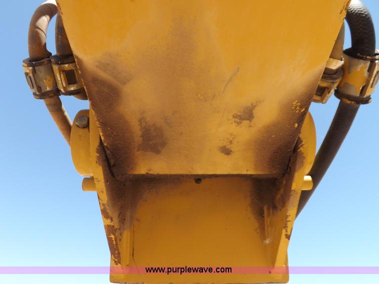 image for item K3969 1998 Caterpillar 416C backhoe