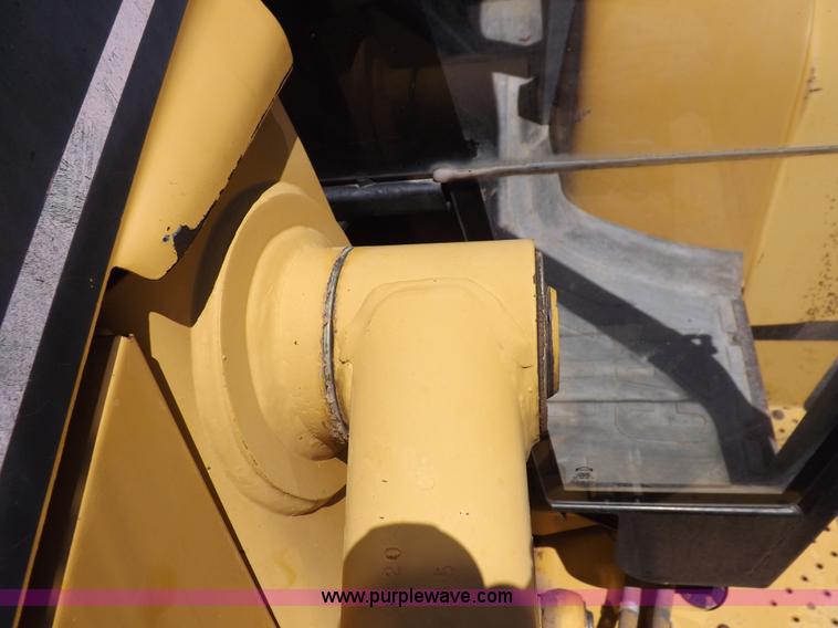 image for item K3969 1998 Caterpillar 416C backhoe