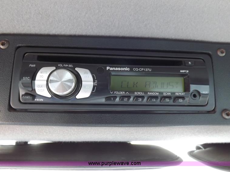 image for item K3999 2003 Freightliner FL70 box truck