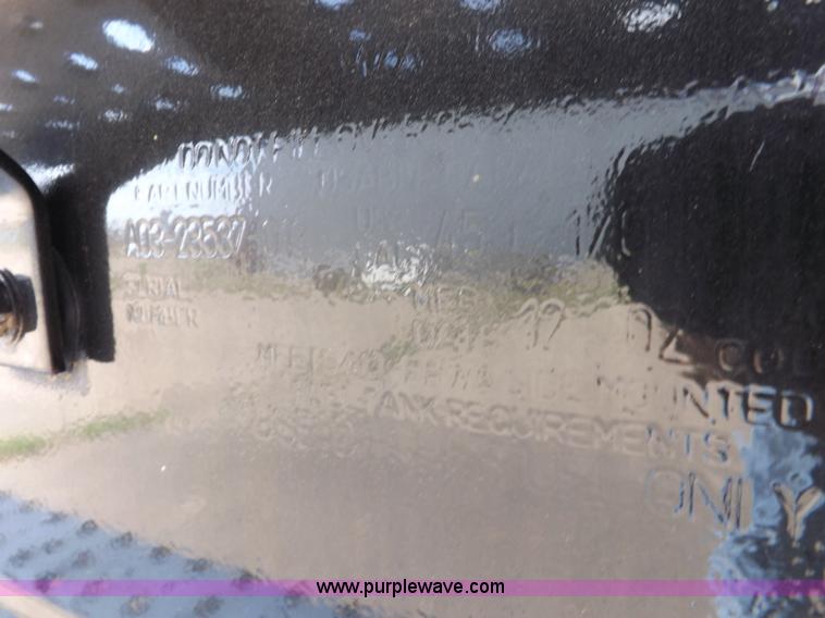 image for item K3999 2003 Freightliner FL70 box truck