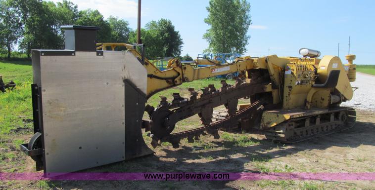 image for item K5688 Vermeer T600C trencher with tile boot