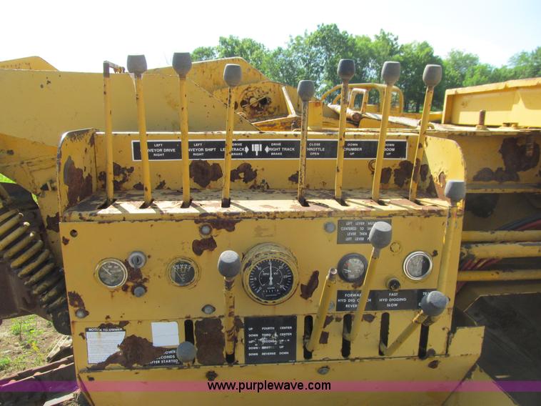 image for item K5688 Vermeer T600C trencher with tile boot