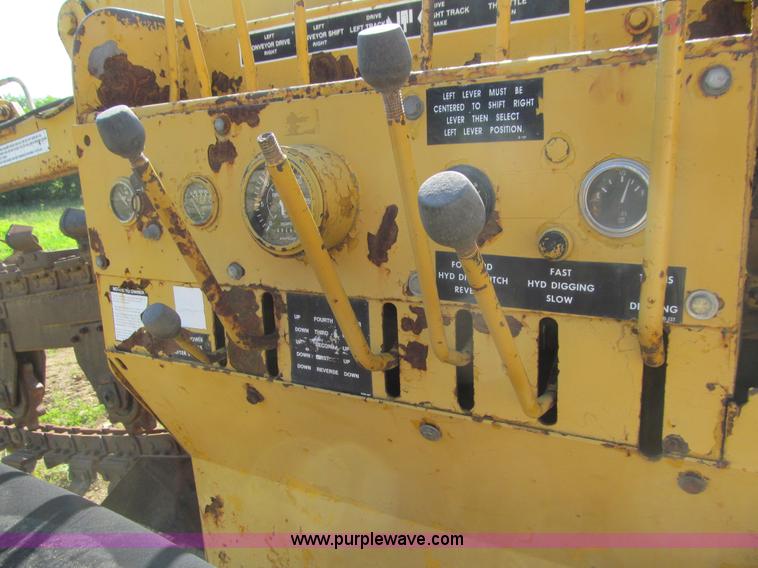 image for item K5688 Vermeer T600C trencher with tile boot