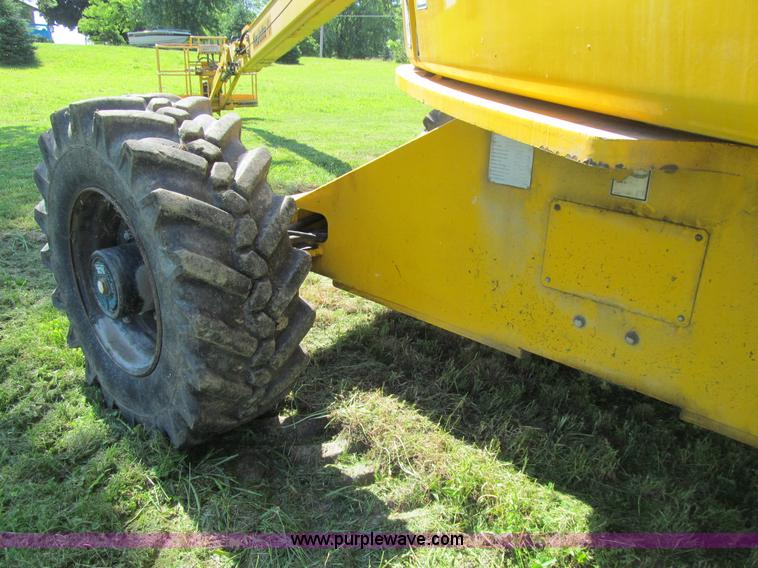 image for item K5691 2002 Haulotte HB76J boom lift with jib