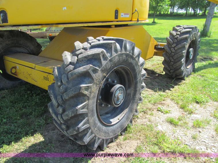 image for item K5691 2002 Haulotte HB76J boom lift with jib