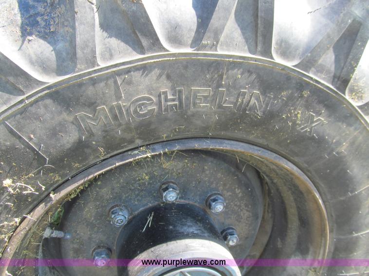 image for item K5691 2002 Haulotte HB76J boom lift with jib