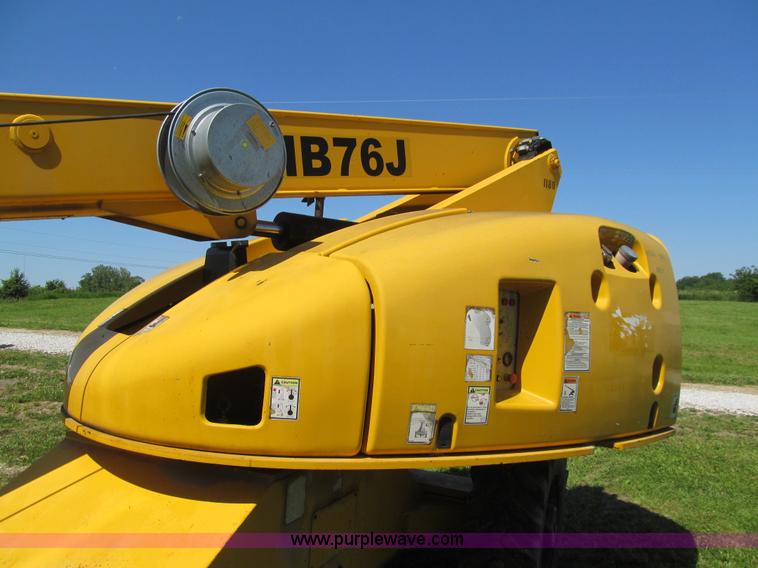 image for item K5691 2002 Haulotte HB76J boom lift with jib