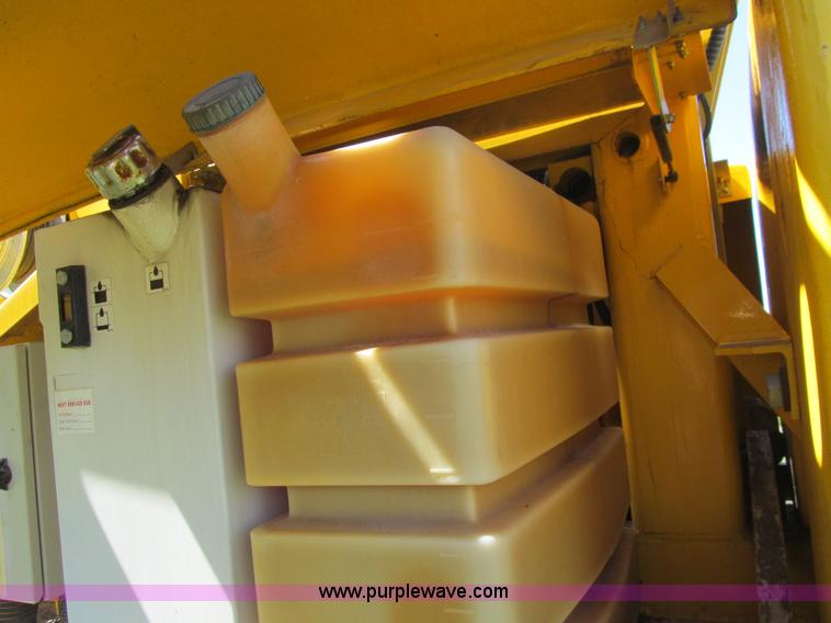 image for item K5691 2002 Haulotte HB76J boom lift with jib