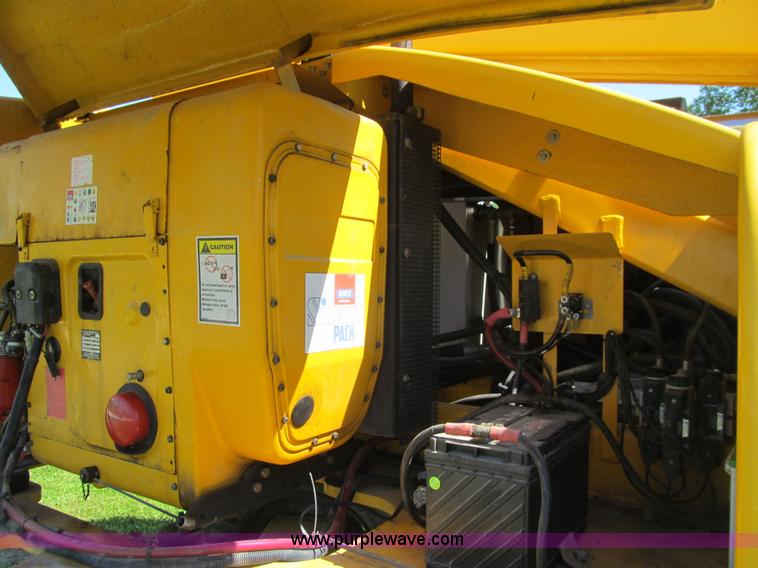 image for item K5691 2002 Haulotte HB76J boom lift with jib