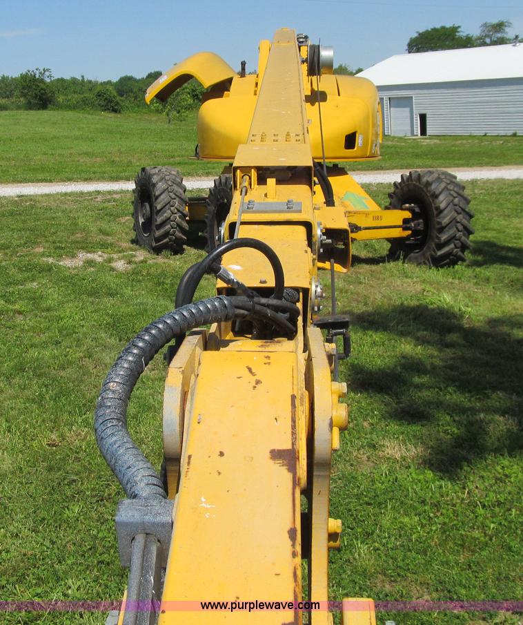 image for item K5691 2002 Haulotte HB76J boom lift with jib