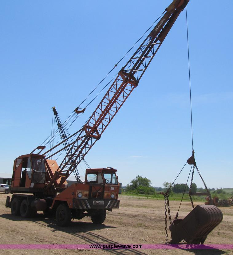 image for item K5709 Bantam T350 truck crane