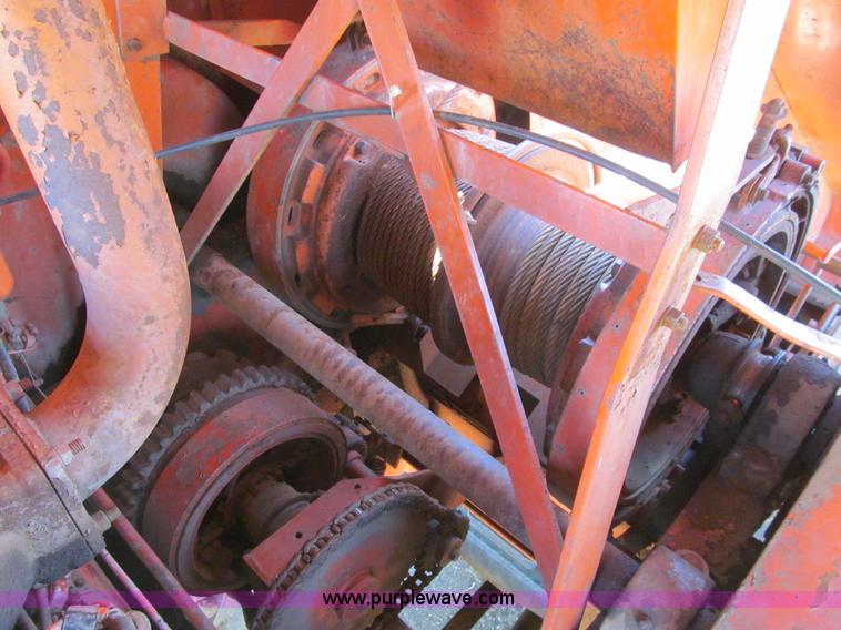 image for item K5709 Bantam T350 truck crane