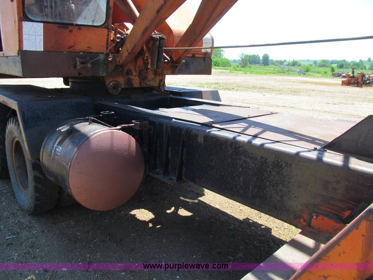 image for item K5709 Bantam T350 truck crane