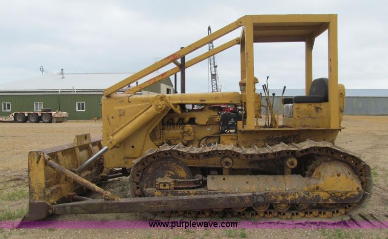 image for item K5710 1956 Caterpillar D6 dozer