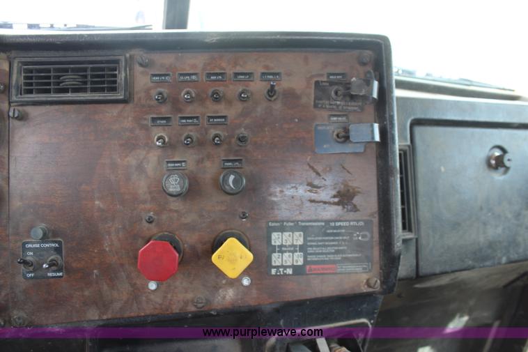 image for item K6848 1996 Peterbilt 377 flatbed truck