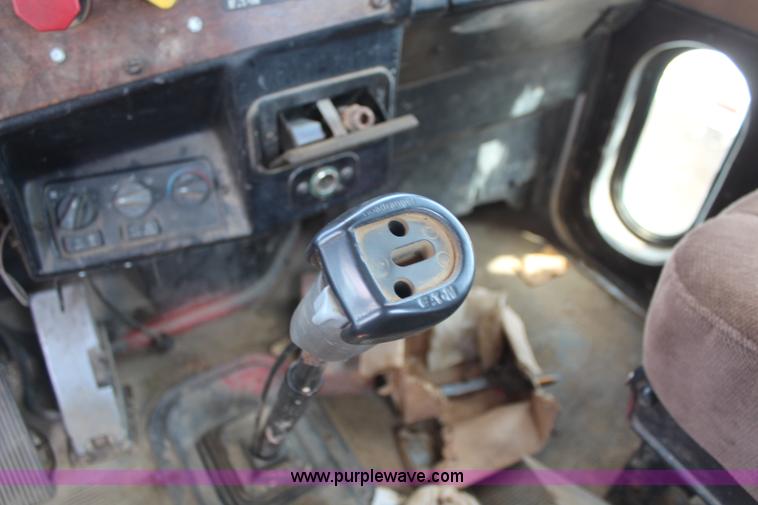 image for item K6848 1996 Peterbilt 377 flatbed truck