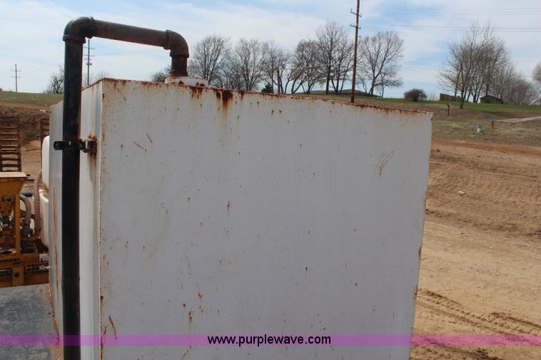 image for item K6848 1996 Peterbilt 377 flatbed truck