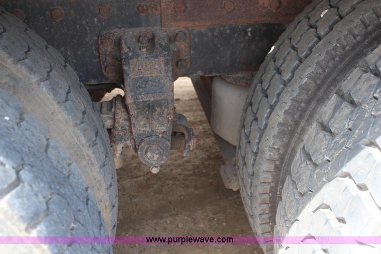 image for item K6848 1996 Peterbilt 377 flatbed truck