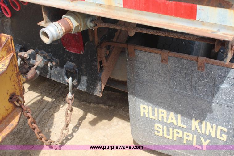 image for item K6848 1996 Peterbilt 377 flatbed truck