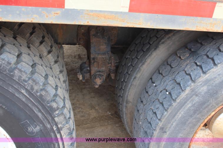 image for item K6848 1996 Peterbilt 377 flatbed truck