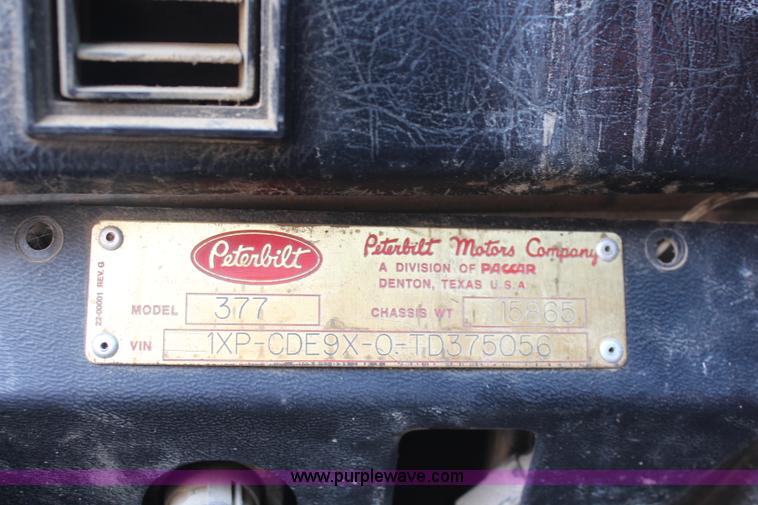 image for item K6848 1996 Peterbilt 377 flatbed truck