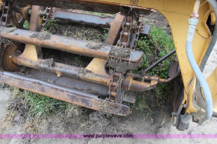 image for item K6906 1974 Caterpillar 613B elevating scraper