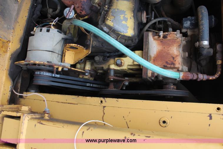 image for item K6906 1974 Caterpillar 613B elevating scraper