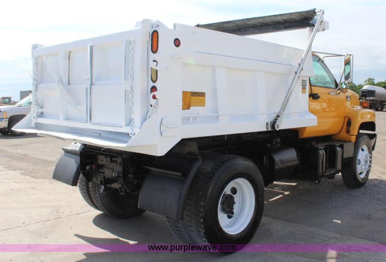 image for item K6931 1999 GMC C7500 dump truck