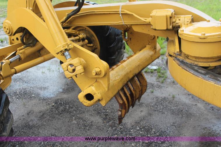 image for item K6944 1975 Huber F1500M rigid frame motor grader