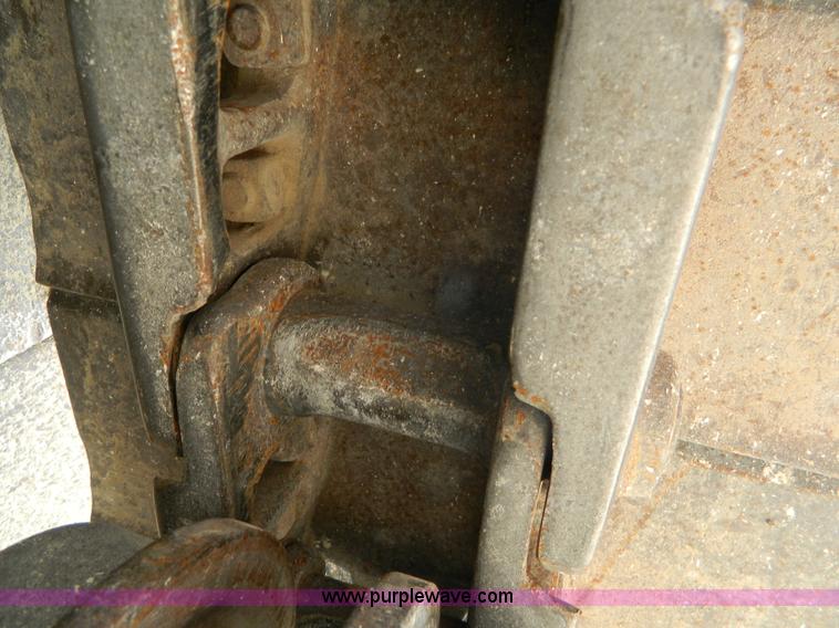 image for item K8097 1962 Caterpillar D6B dozer