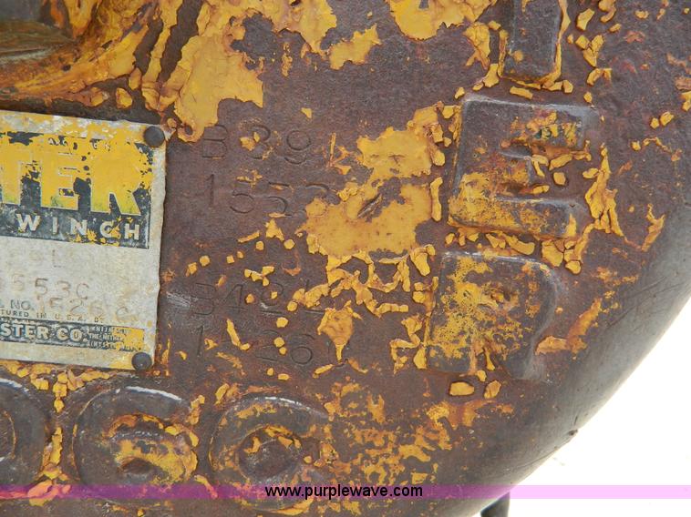 image for item K8097 1962 Caterpillar D6B dozer