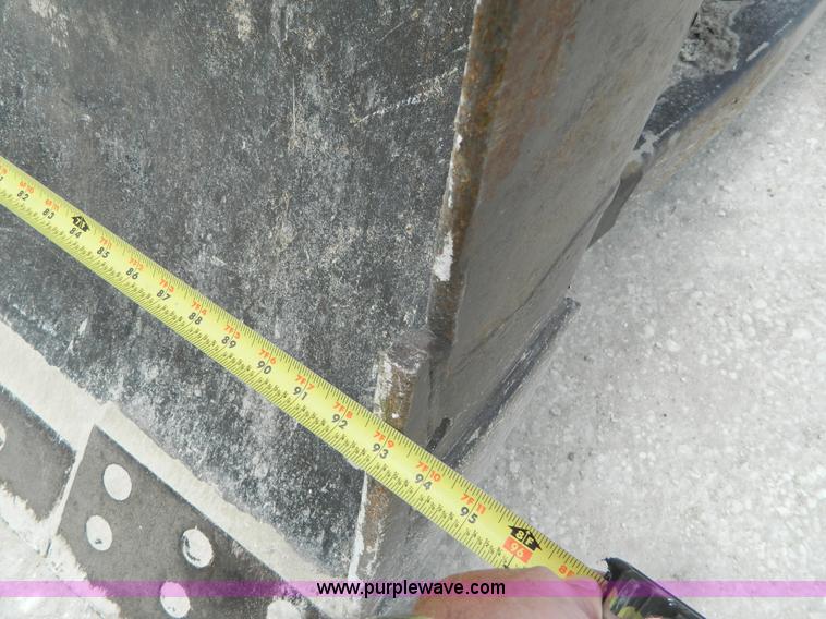 image for item K8097 1962 Caterpillar D6B dozer