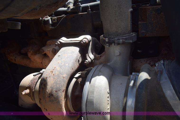 image for item K8612 1994 Ford LTA9000 AeroMax 106 semi truck